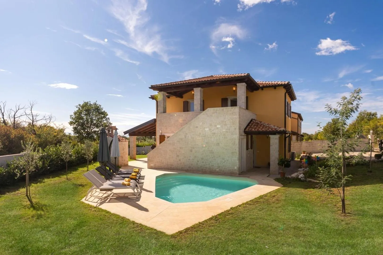 Villa Amalija Kirmenjak